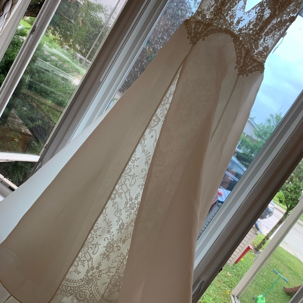 Sale‼️ BNWT Lace feminine wedding dress - Picture 3 of 10